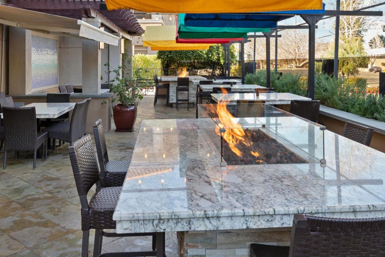 Courtyard Palo Alto Los Altos Exterior photo