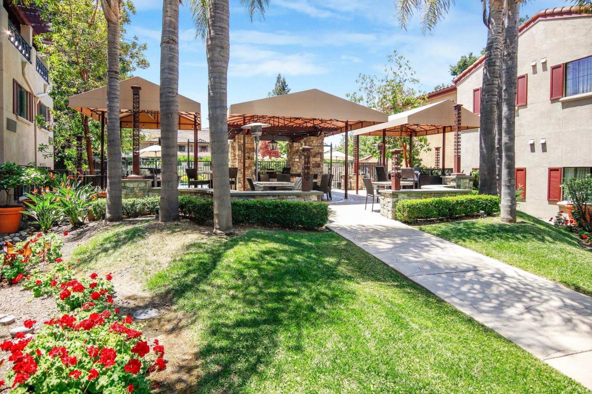 Courtyard Palo Alto Los Altos Exterior photo